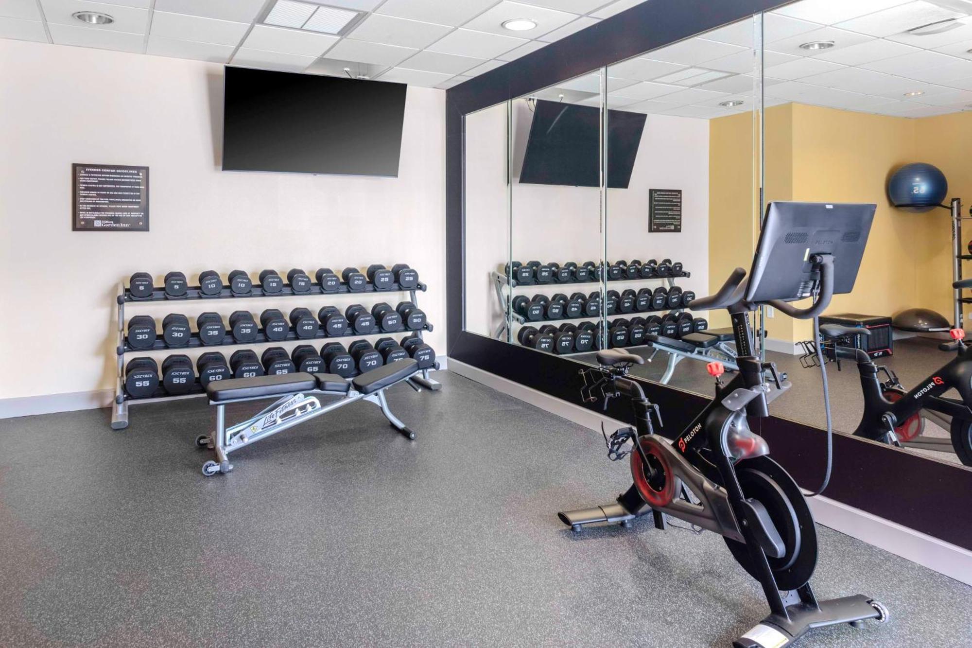 Hilton Garden Inn Sarasota-Bradenton Airport Екстериор снимка