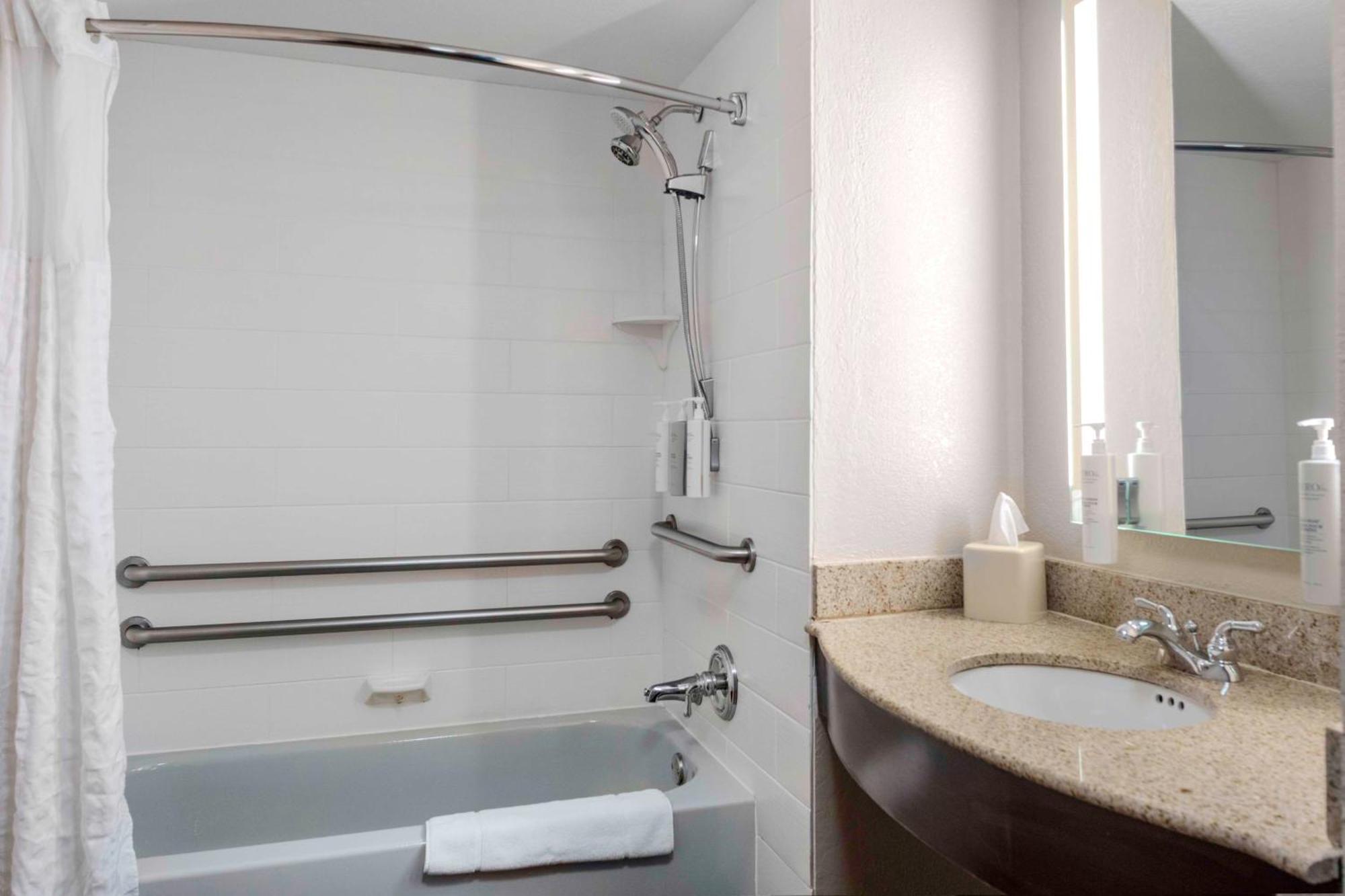 Hilton Garden Inn Sarasota-Bradenton Airport Екстериор снимка