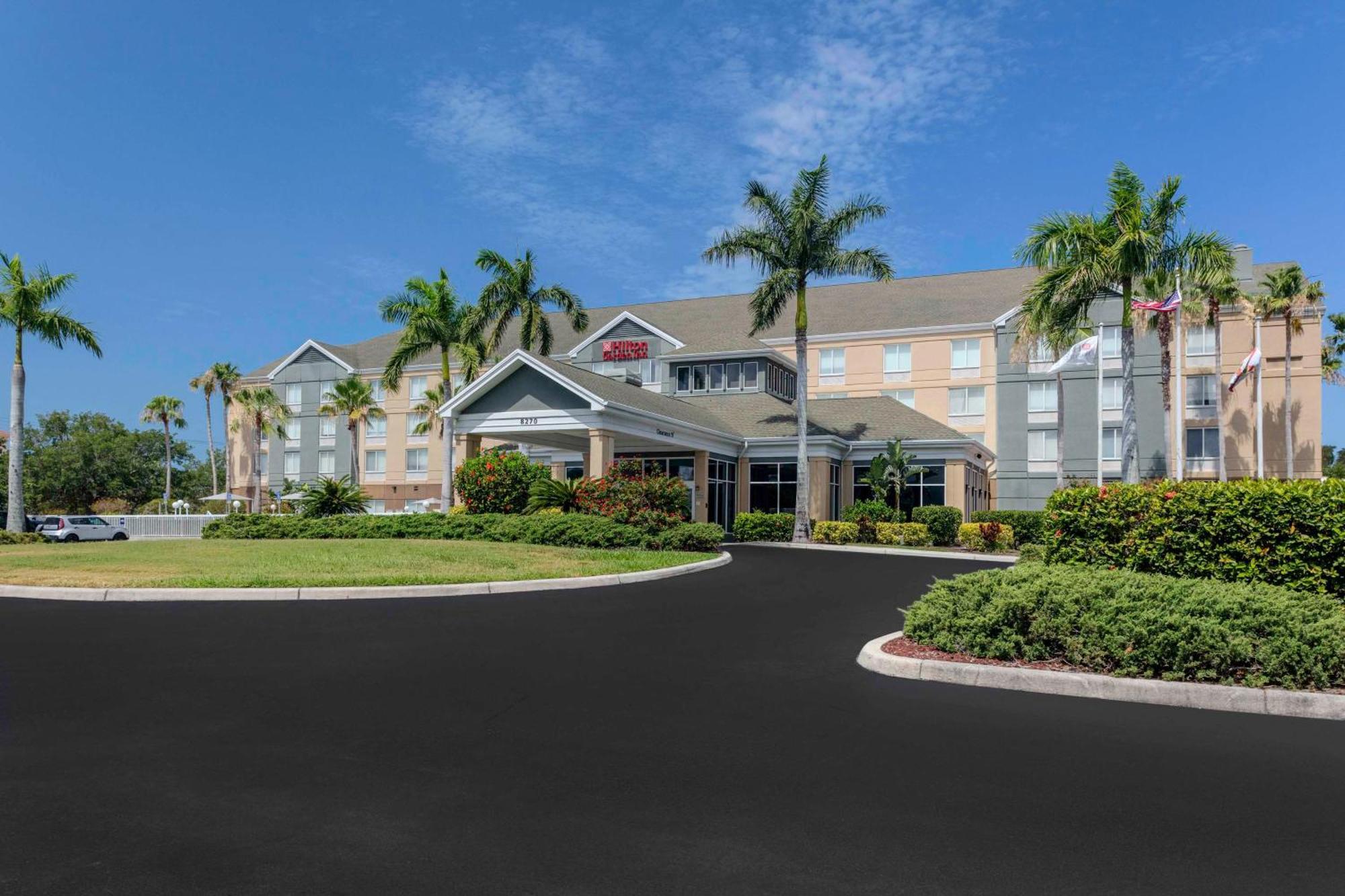 Hilton Garden Inn Sarasota-Bradenton Airport Екстериор снимка
