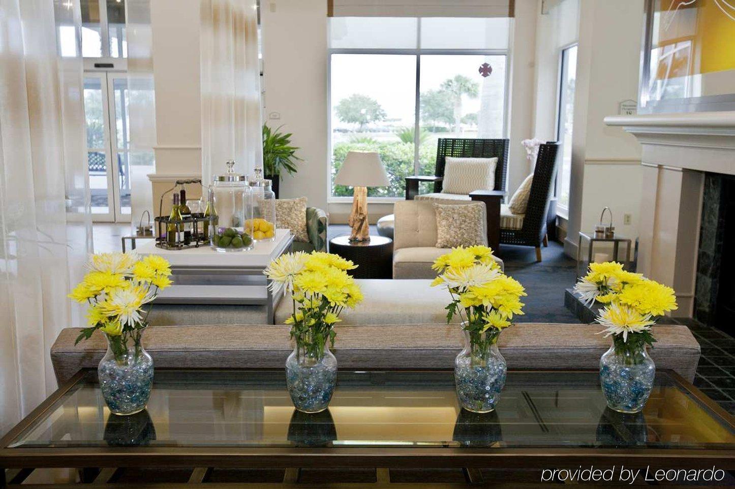 Hilton Garden Inn Sarasota-Bradenton Airport Стая снимка