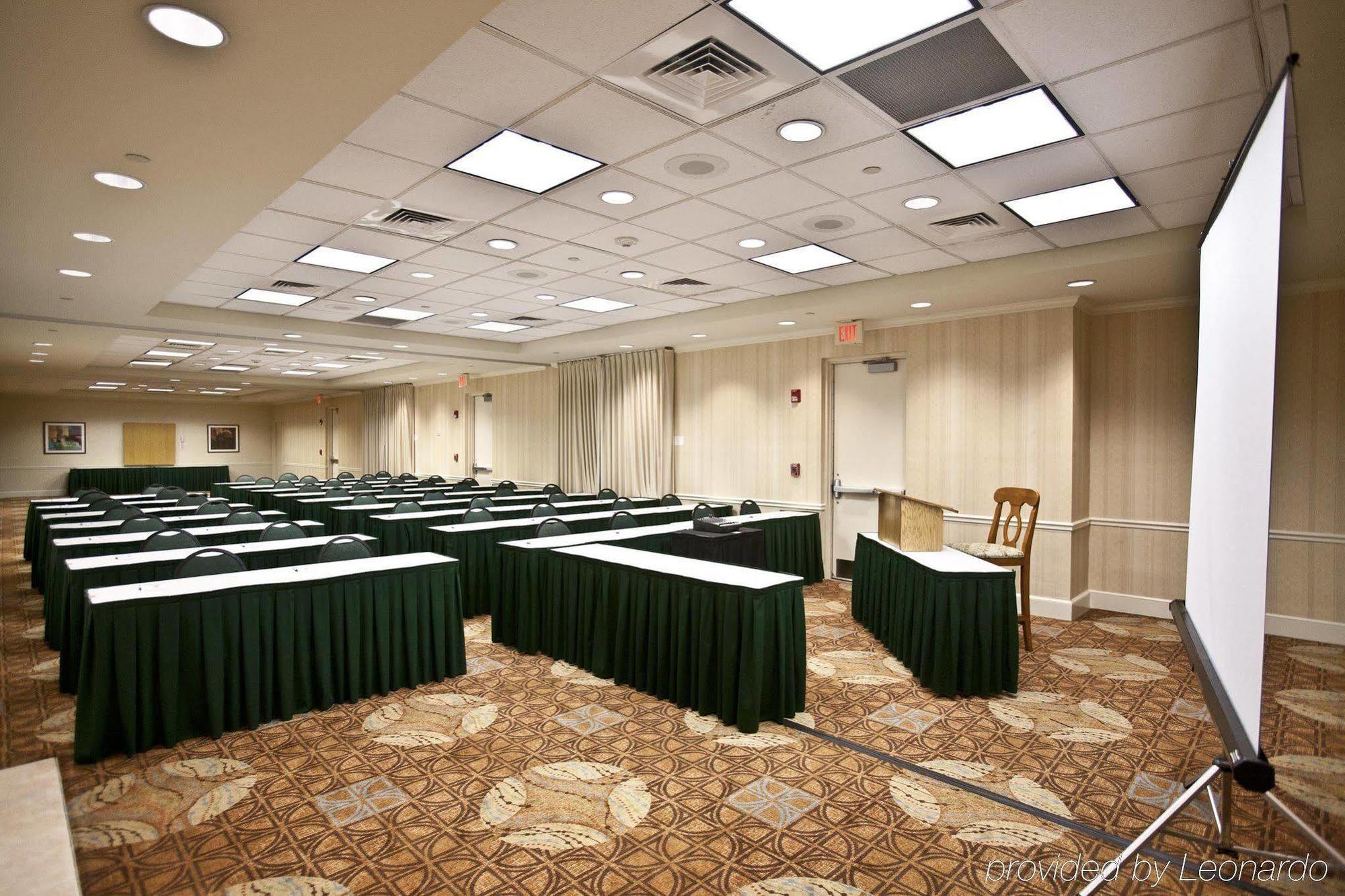 Hilton Garden Inn Sarasota-Bradenton Airport Съоръжения снимка