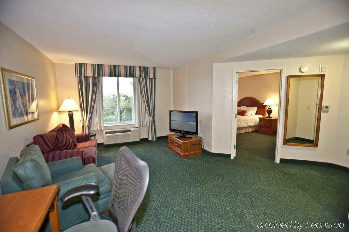 Hilton Garden Inn Sarasota-Bradenton Airport Екстериор снимка